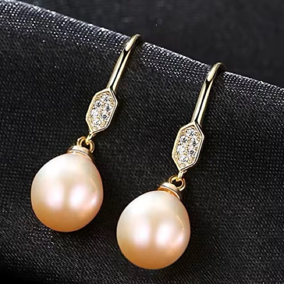Exquisite Real Pearl Silver Hook Stud Earrings with Paved  •Exquisite Real Pearl Silver Hook Stud Earrings with Paved Cubic Zircon Crystals